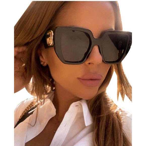 Gucci Sunglasses GG0956S 003 Black Gold Grey Square Woman AUTHENTIC - Picture 2 of 8